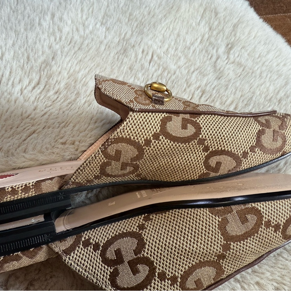 Gucci Princetown GG logo Canvas Loafer Mules in Rosewood - Picture 11 of 14